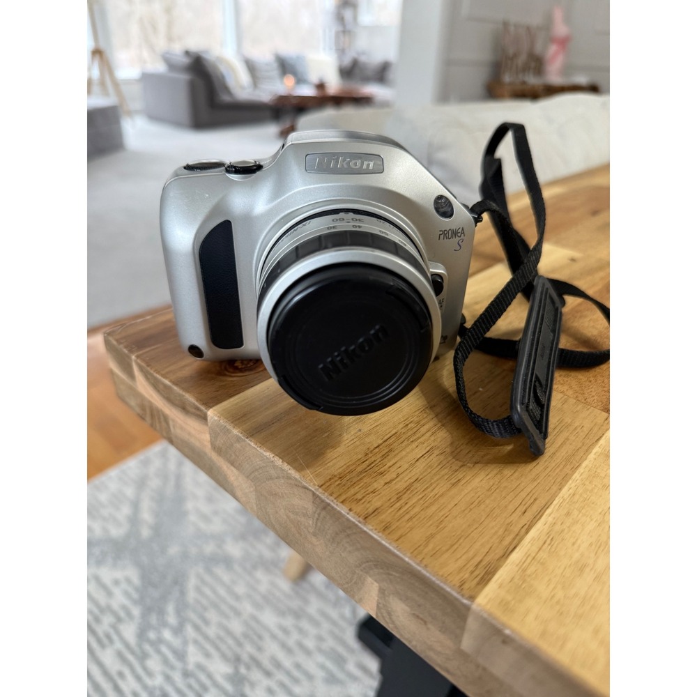 Nikon Pronea S APS Film Camera w/ Nikon‎ IX-Nikkor 30-60mm Lens